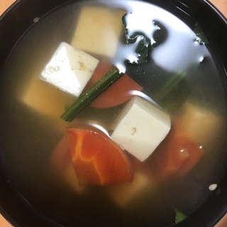 豆腐ごろごろ豆板醤スープ